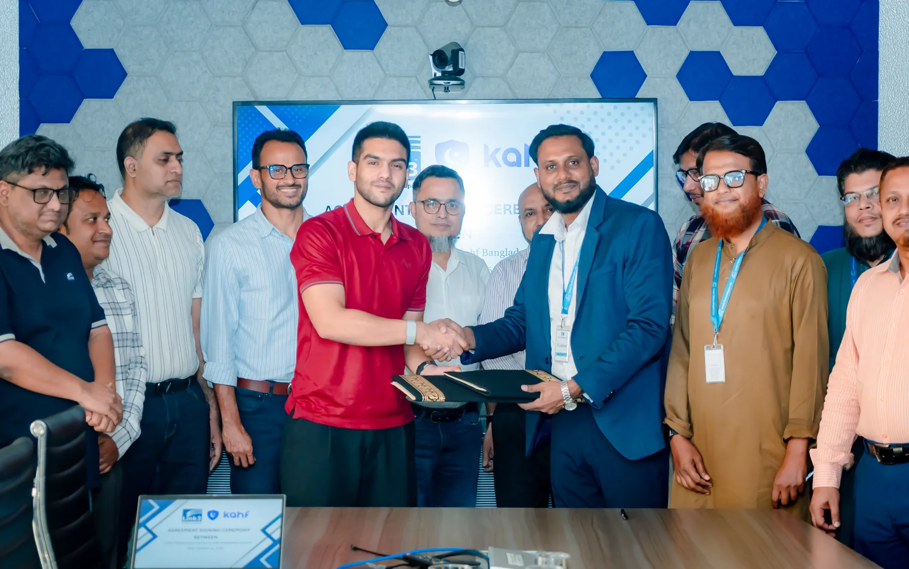 Link3 চুক্তি সই — কাহফ ইন্টারনেট পার্টনারশিপ